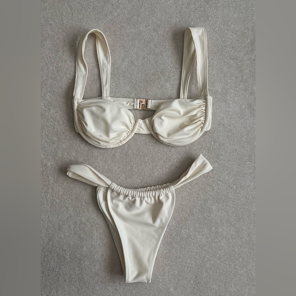 Strawberry Milk Mob Cream Bikini